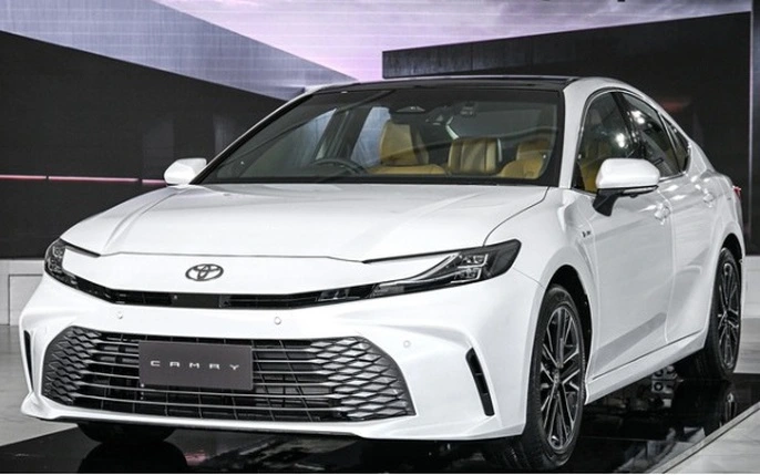 Tình hình doanh số phân khúc sedan hạng D